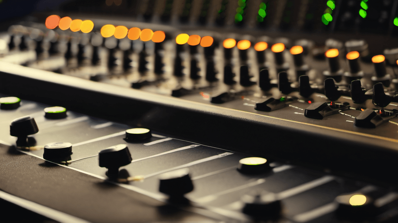 Podcasting Introduction — course hero image